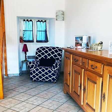 Maison De La Besliere Meuble De Tourisme 2 Etoiles Folligny Екстериор снимка