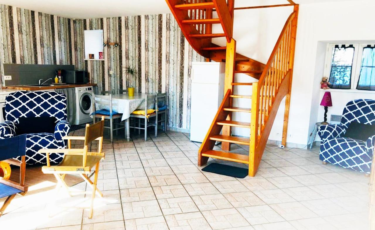 Maison De La Besliere Meuble De Tourisme 2 Etoiles Folligny Екстериор снимка