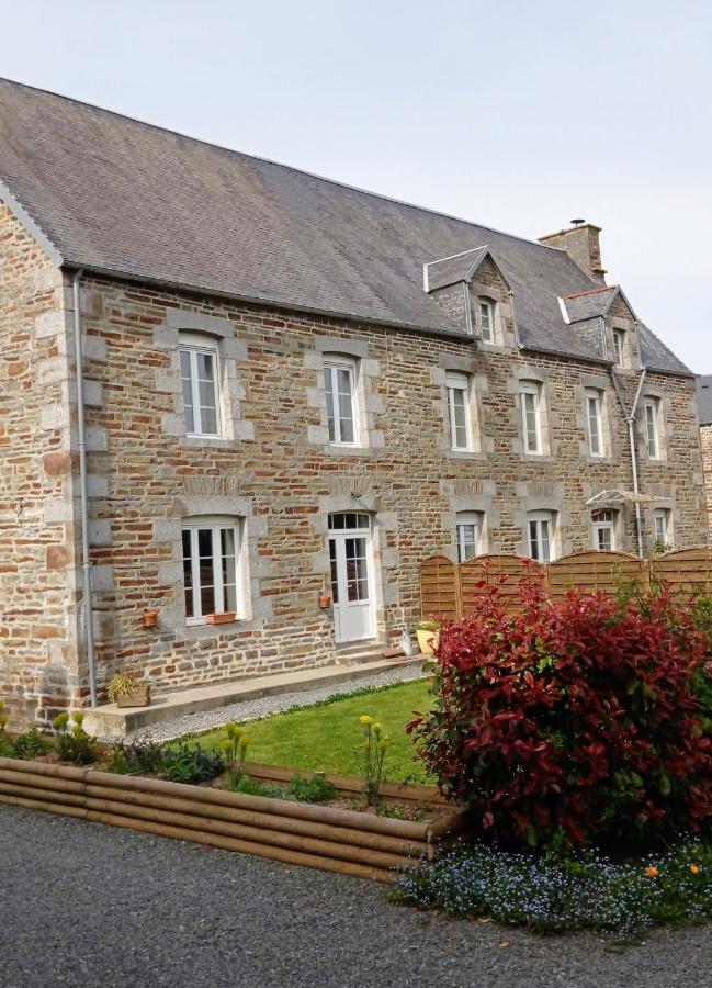 Maison De La Besliere Meuble De Tourisme 2 Etoiles Folligny Екстериор снимка
